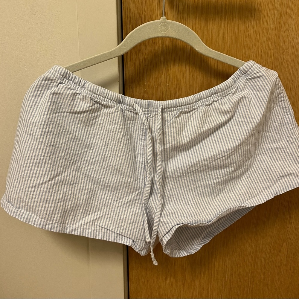NWT Brandy Melville Mary Lou Striped Sweat Shorts Light Blue Vertical Stripes